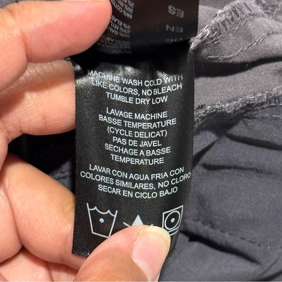 Kuhl Women’s 4 Regular Gray Legendary Pants Outdoor Hiking Trail Gorpcore - Picture 3 of 10